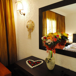 Honeymoon Room